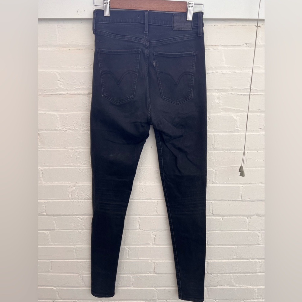 LEVIs black high waisted jeans | size 28